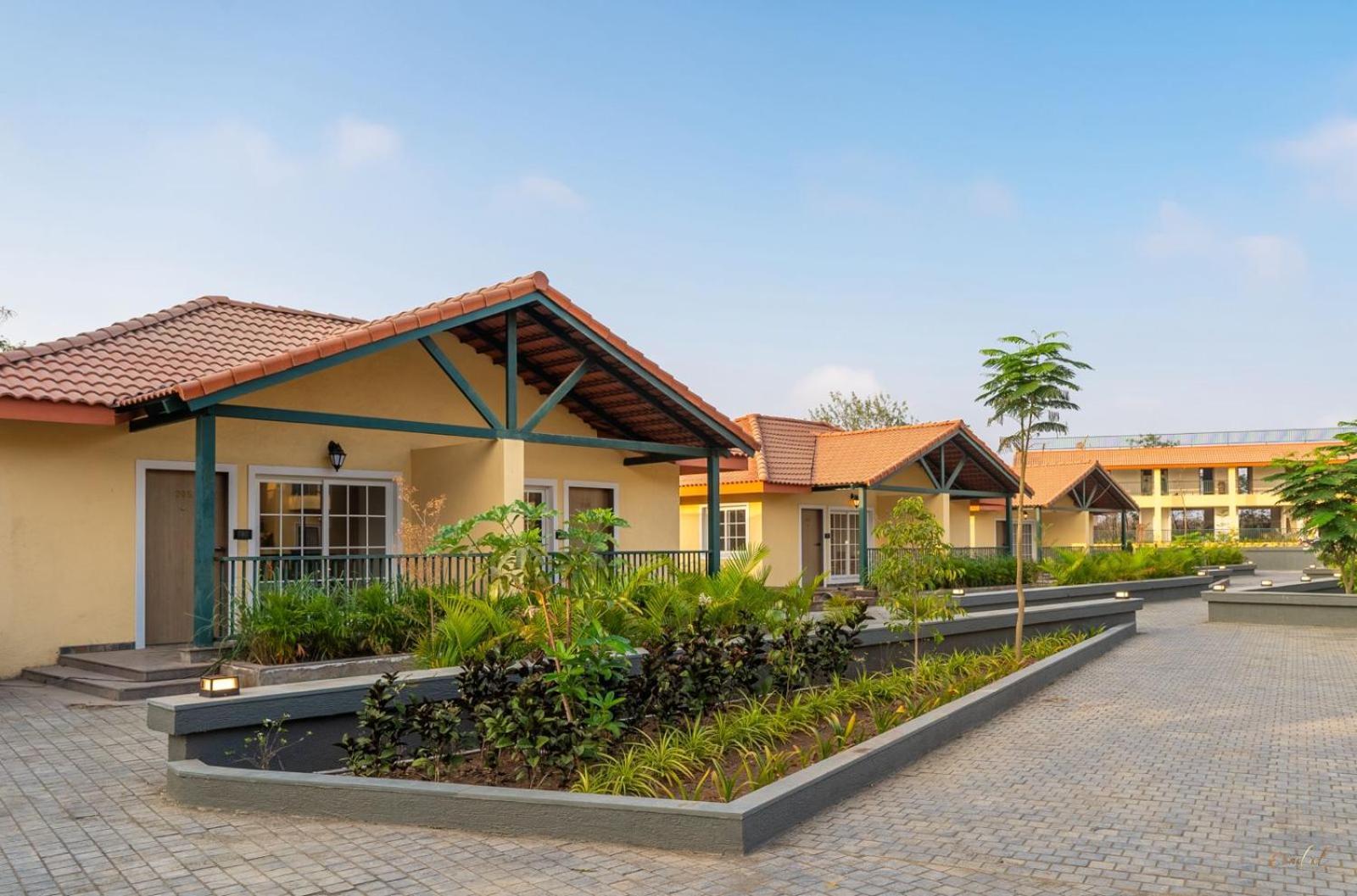 The Fern Wisteria Resort, Dhari 외부 사진